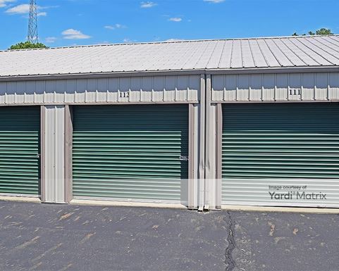 Source URL: https://cdnsc.rentcafe.com/dmslivecafe/3/1079412/1079412-1-2.jpg?width=-1&height=385&quality=80