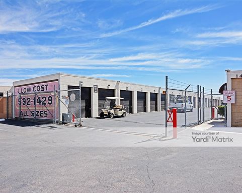 Source URL: https://cdnsc.rentcafe.com/dmslivecafe/3/1079435/1079435-1-3.jpg?width=-1&height=385&quality=80