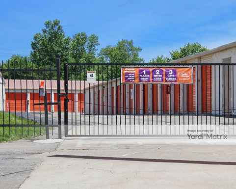 Source URL: https://cdnsc.rentcafe.com/dmslivecafe/3/1079472/1079472-1-3.jpg?width=-1&height=385&quality=80