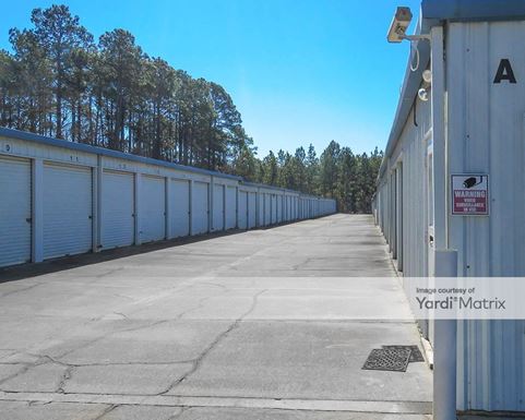 Source URL: https://cdnsc.rentcafe.com/dmslivecafe/3/1079487/1079487-1-5.jpg?width=-1&height=385&quality=80