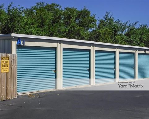 Source URL: https://cdnsc.rentcafe.com/dmslivecafe/3/1079489/1079489-1-5.jpg?width=-1&height=385&quality=80