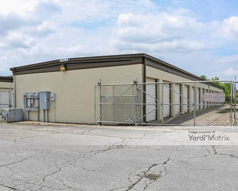 Source URL: https://cdnsc.rentcafe.com/dmslivecafe/3/1079543/1079543-1-4.jpg?width=-1&height=385&quality=80