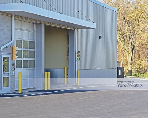 Source URL: https://cdnsc.rentcafe.com/dmslivecafe/3/1079559/1079559-1-4.jpg?width=-1&height=385&quality=80