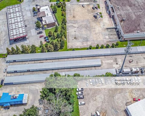 Source URL: https://cdnsc.rentcafe.com/dmslivecafe/3/1079593/1079593-1-4.jpg?width=-1&height=385&quality=80