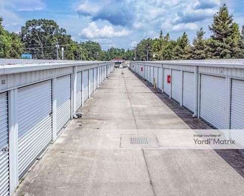 Source URL: https://cdnsc.rentcafe.com/dmslivecafe/3/1079593/1079593-1-5.jpg?width=-1&height=385&quality=80