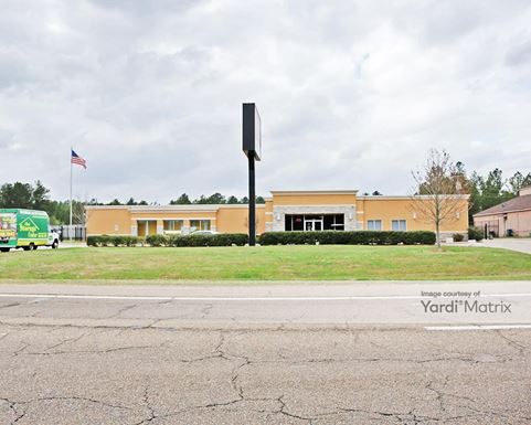 Source URL: https://cdnsc.rentcafe.com/dmslivecafe/3/1079595/1079595-1-3.jpg?width=-1&height=385&quality=80