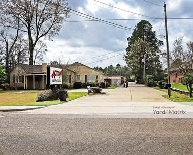Storage Units for Rent available at 327 Briarwood Drive, Jackson, MS 39206