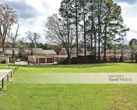 Source URL: https://cdnsc.rentcafe.com/dmslivecafe/3/1079599/1079599-1-4.jpg?width=-1&height=385&quality=80