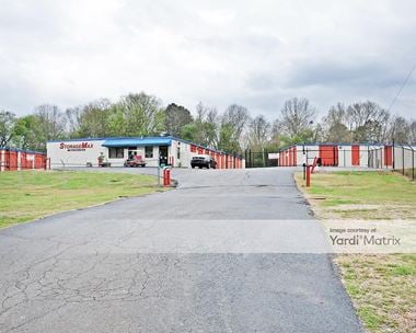 Storage Units for Rent available at 4565 Lynch Street Ext, Jackson, MS 39209