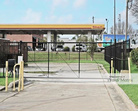 Source URL: https://cdnsc.rentcafe.com/dmslivecafe/3/1079607/1079607-1-2.jpg?width=-1&height=385&quality=80