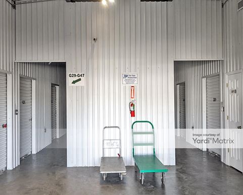 Source URL: https://cdnsc.rentcafe.com/dmslivecafe/3/1079617/1079617-1-4.jpg?width=-1&height=385&quality=80