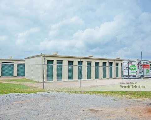 Source URL: https://cdnsc.rentcafe.com/dmslivecafe/3/1079618/1079618-1-4.jpg?width=-1&height=385&quality=80