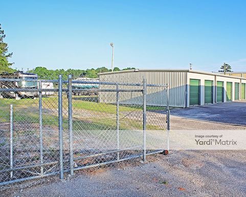 Source URL: https://cdnsc.rentcafe.com/dmslivecafe/3/1079620/1079620-1-5.jpg?width=-1&height=385&quality=80