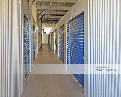 Source URL: https://cdnsc.rentcafe.com/dmslivecafe/3/1079657/1079657-1-5.jpg?width=-1&height=385&quality=80