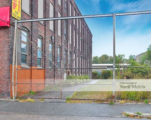 Source URL: https://cdnsc.rentcafe.com/dmslivecafe/3/1079685/1079685-1-2.jpg?width=-1&height=385&quality=80