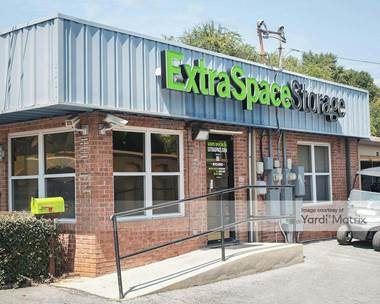 Storage Units for Rent available at 2295 West Michigan Avenue, Pensacola, FL 32526
