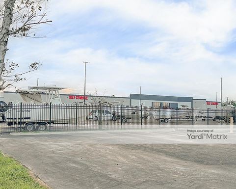 Source URL: https://cdnsc.rentcafe.com/dmslivecafe/3/1079714/1079714-1-5.jpg?width=-1&height=385&quality=80