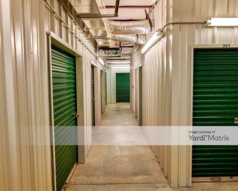 Source URL: https://cdnsc.rentcafe.com/dmslivecafe/3/1079722/1079722-1-4.jpg?width=-1&height=385&quality=80