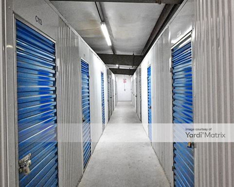 Source URL: https://cdnsc.rentcafe.com/dmslivecafe/3/1079727/1079727-1-5.jpg?width=-1&height=385&quality=80