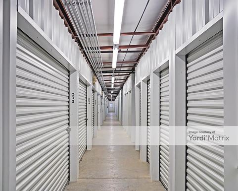 Source URL: https://cdnsc.rentcafe.com/dmslivecafe/3/1079731/1079731-1-4.jpg?width=-1&height=385&quality=80