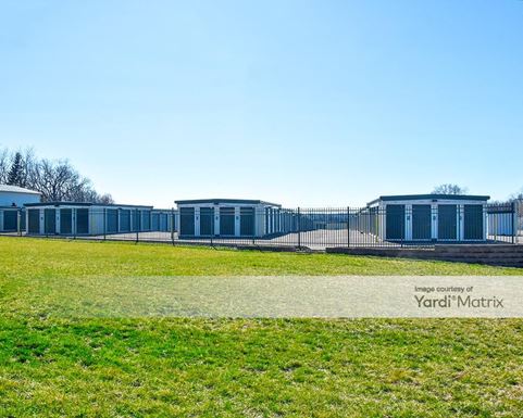 Source URL: https://cdnsc.rentcafe.com/dmslivecafe/3/1079737/1079737-1-4.jpg?width=-1&height=385&quality=80