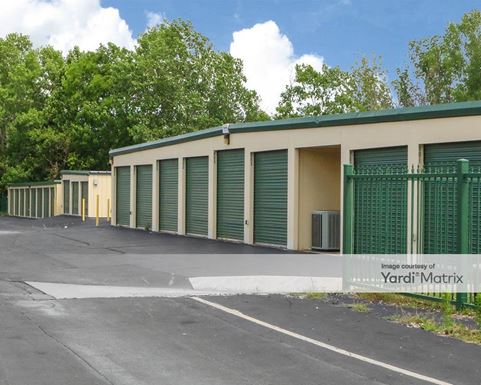 Source URL: https://cdnsc.rentcafe.com/dmslivecafe/3/1079746/1079746-1-5.jpg?width=-1&height=385&quality=80