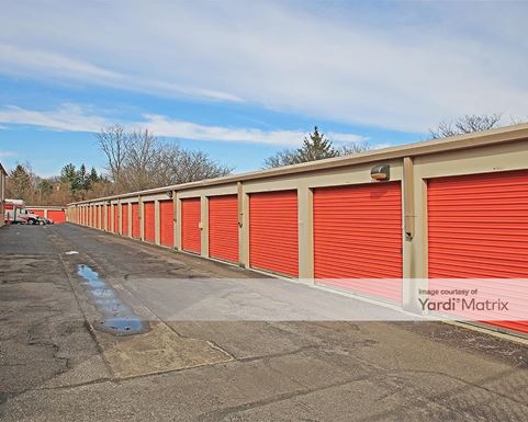 Source URL: https://cdnsc.rentcafe.com/dmslivecafe/3/1079770/1079770-1-4.jpg?width=-1&height=385&quality=80