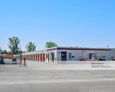 Source URL: https://cdnsc.rentcafe.com/dmslivecafe/3/1079822/1079822-1-2.jpg?width=-1&height=385&quality=80