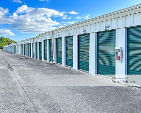 Source URL: https://cdnsc.rentcafe.com/dmslivecafe/3/1079837/1079837-1-4.jpg?width=-1&height=385&quality=80