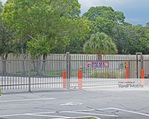 Source URL: https://cdnsc.rentcafe.com/dmslivecafe/3/1079839/1079839-1-5.jpg?width=-1&height=385&quality=80