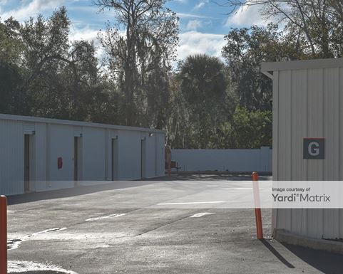 Source URL: https://cdnsc.rentcafe.com/dmslivecafe/3/1079879/1079879-1-5.jpg?width=-1&height=385&quality=80