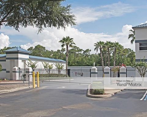 Source URL: https://cdnsc.rentcafe.com/dmslivecafe/3/1079882/1079882-1-5.jpg?width=-1&height=385&quality=80