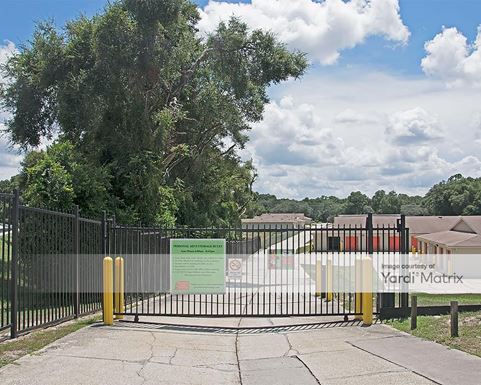 Source URL: https://cdnsc.rentcafe.com/dmslivecafe/3/1079883/1079883-1-3.jpg?width=-1&height=385&quality=80