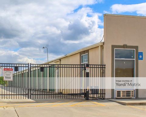 Source URL: https://cdnsc.rentcafe.com/dmslivecafe/3/1079901/1079901-1-2.jpg?width=-1&height=385&quality=80