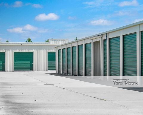 Source URL: https://cdnsc.rentcafe.com/dmslivecafe/3/1079901/1079901-1-6.jpg?width=-1&height=385&quality=80