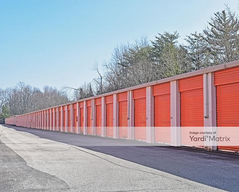 Source URL: https://cdnsc.rentcafe.com/dmslivecafe/3/1079906/1079906-1-3.jpg?width=-1&height=385&quality=80