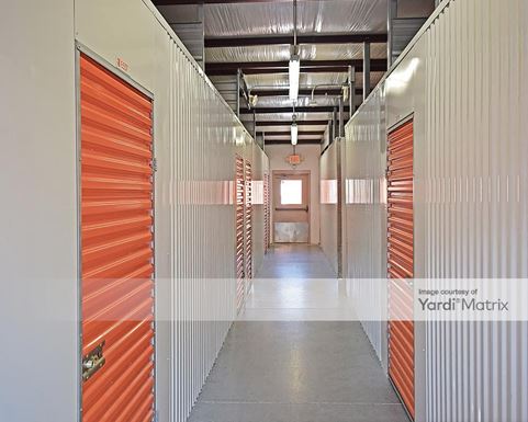 Source URL: https://cdnsc.rentcafe.com/dmslivecafe/3/1079906/1079906-1-5.jpg?width=-1&height=385&quality=80