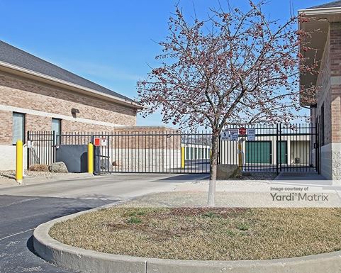 Source URL: https://cdnsc.rentcafe.com/dmslivecafe/3/1079923/1079923-1-3.jpg?width=-1&height=385&quality=80