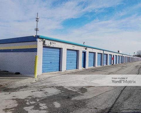 Source URL: https://cdnsc.rentcafe.com/dmslivecafe/3/1079947/1079947-1-2.jpg?width=-1&height=385&quality=80