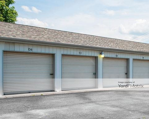 Source URL: https://cdnsc.rentcafe.com/dmslivecafe/3/1079958/1079958-1-4.jpg?width=-1&height=385&quality=80