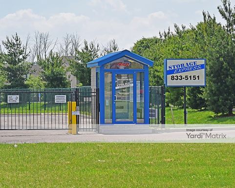 Source URL: https://cdnsc.rentcafe.com/dmslivecafe/3/1079975/1079975-1-3.jpg?width=-1&height=385&quality=80