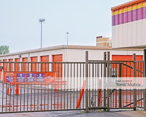 Source URL: https://cdnsc.rentcafe.com/dmslivecafe/3/1079981/1079981-1-2.jpg?width=-1&height=385&quality=80