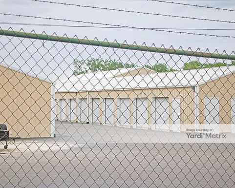 Source URL: https://cdnsc.rentcafe.com/dmslivecafe/3/1079986/1079986-1-4.jpg?width=-1&height=385&quality=80