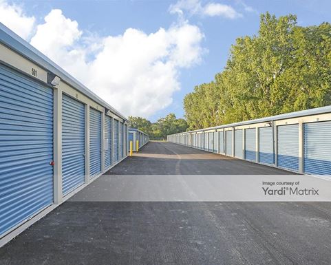 Source URL: https://cdnsc.rentcafe.com/dmslivecafe/3/1079994/1079994-1-2.jpg?width=-1&height=385&quality=80