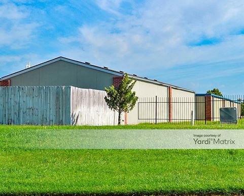 Source URL: https://cdnsc.rentcafe.com/dmslivecafe/3/1080043/1080043-1-4.jpg?width=-1&height=385&quality=80