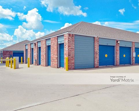 Source URL: https://cdnsc.rentcafe.com/dmslivecafe/3/1080048/1080048-1-3.jpg?width=-1&height=385&quality=80