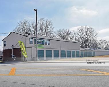 Storage Units for Rent available at 739 U.S. 31 South, Greenwood, IN 46143