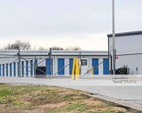 Source URL: https://cdnsc.rentcafe.com/dmslivecafe/3/1080079/1080079-1-2.jpg?width=-1&height=385&quality=80