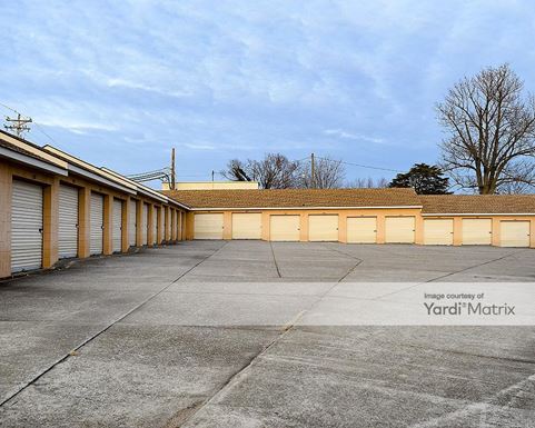 Source URL: https://cdnsc.rentcafe.com/dmslivecafe/3/1080084/1080084-1-4.jpg?width=-1&height=385&quality=80