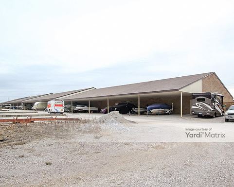 Source URL: https://cdnsc.rentcafe.com/dmslivecafe/3/1080087/1080087-1-4.jpg?width=-1&height=385&quality=80